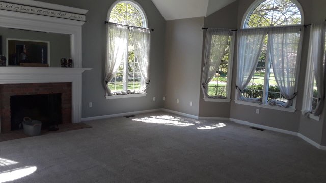 Residential Living Room Carpeting